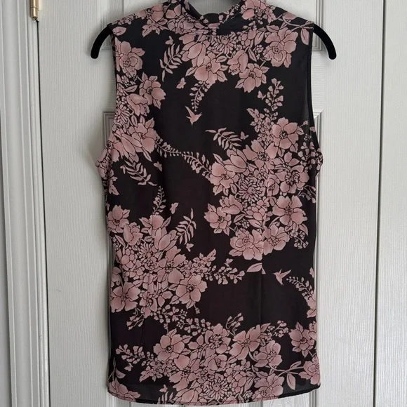 CAbi Floral Sleeveless Draped Blouse Charcoal & Pink - Size Large - Picture 3 of 10